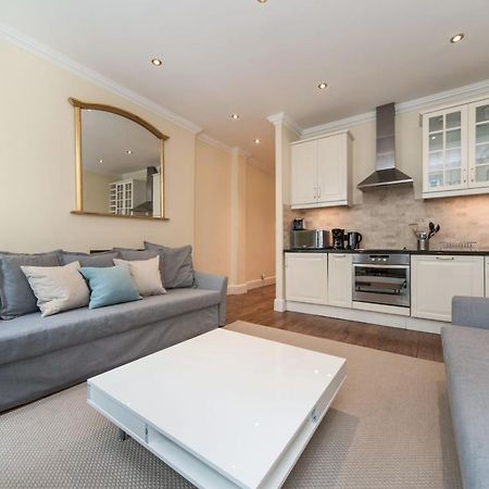 Piccadilly Exclusive Apartments London Bagian luar foto