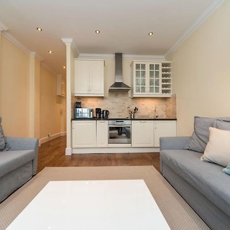 Piccadilly Exclusive Apartments London Bagian luar foto